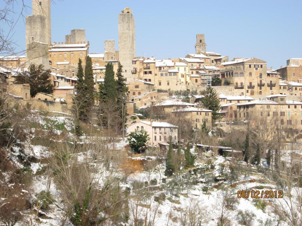 Agriturismo Il Colto San Gimignano Exterior foto